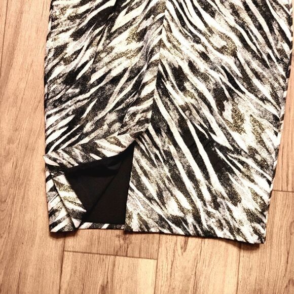 Badgley Mischka Collection  Zebra Print Dress Gold Black Size 2 - Picture 7 of 10